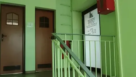 Drzwi biura od środka korytarza